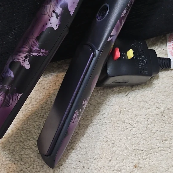 ghd Platinum Flat Iron - Picture 2 of 5